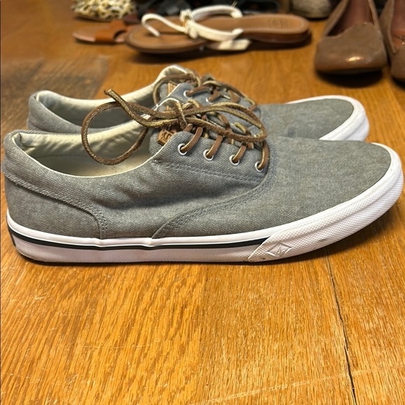 Sperry Gray Sneakers with Canvas Upper and Lace-Up Design - Picture 1 of 5